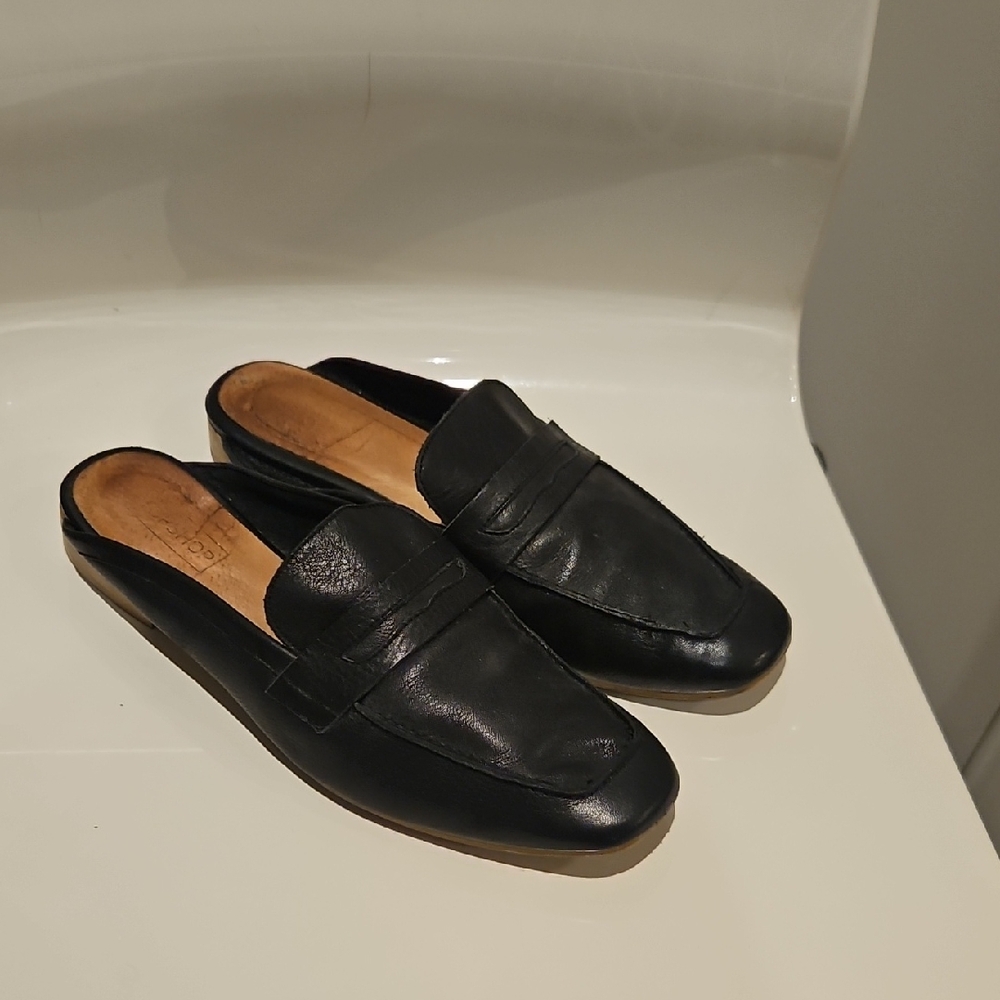 Black Leather Loafer Mules - 10.5 - Picture 1 of 4